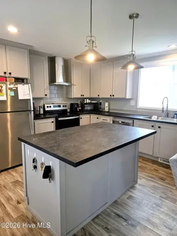 206 Mccoy Avenue Cove City NC 28523