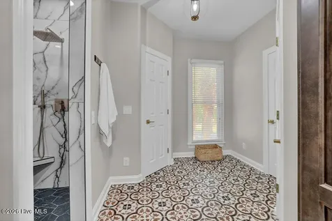 120 Middle Point Road Hampstead NC 28443