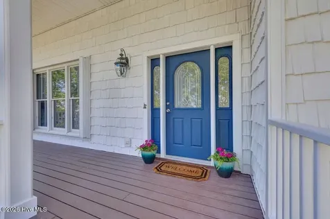 120 Middle Point Road Hampstead NC 28443