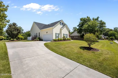 908 Taberna Circle New Bern NC 28562