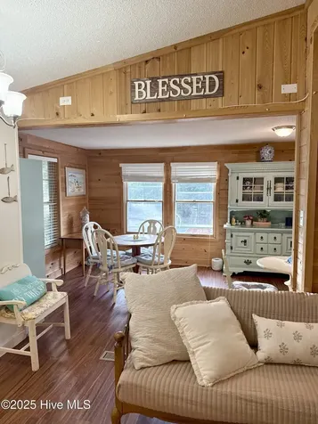 311 Gunas Drive Kill Devil Hills NC 27948