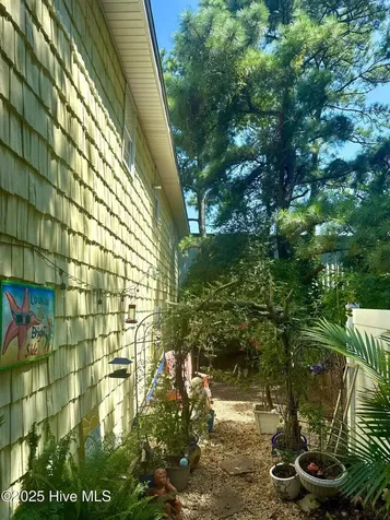 311 Gunas Drive Kill Devil Hills NC 27948