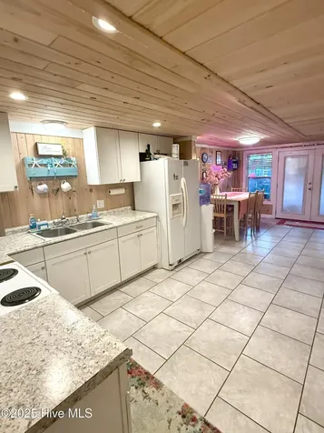 311 Gunas Drive Kill Devil Hills NC 27948