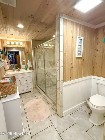 311 Gunas Drive Kill Devil Hills NC 27948