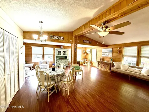 311 Gunas Drive Kill Devil Hills NC 27948