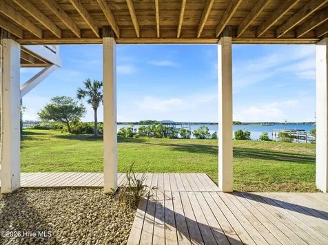 9 Osprey Drive North Topsail Beach NC 28460