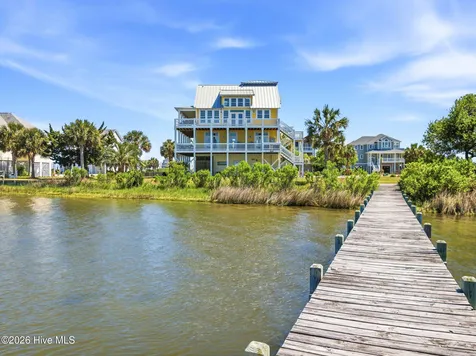 9 Osprey Drive North Topsail Beach NC 28460