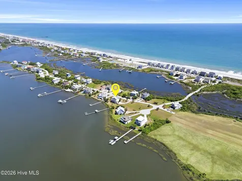 9 Osprey Drive North Topsail Beach NC 28460
