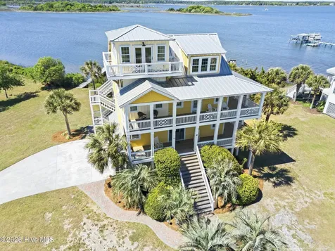 9 Osprey Drive North Topsail Beach NC 28460