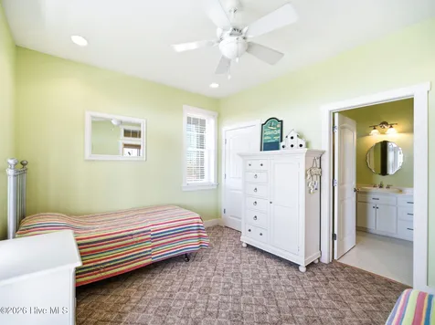 9 Osprey Drive North Topsail Beach NC 28460