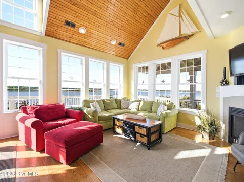 9 Osprey Drive North Topsail Beach NC 28460