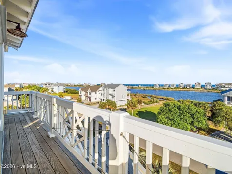 9 Osprey Drive North Topsail Beach NC 28460