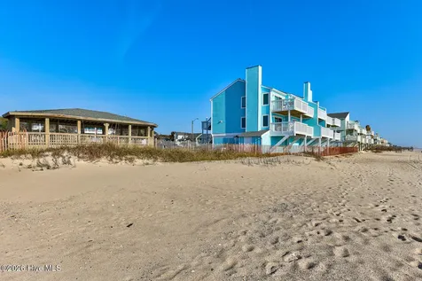 1003 Pelican Court Kure Beach NC 28449