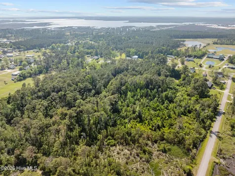 1369 Army Camp Road Davis NC 28524