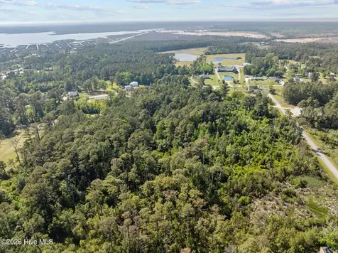 1369 Army Camp Road Davis NC 28524