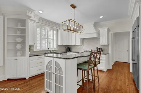 2240 Deepwood Drive Wilmington NC 28405