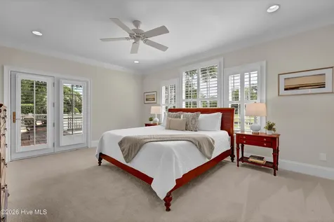 2240 Deepwood Drive Wilmington NC 28405