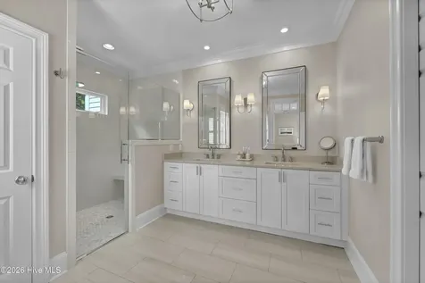 2240 Deepwood Drive Wilmington NC 28405