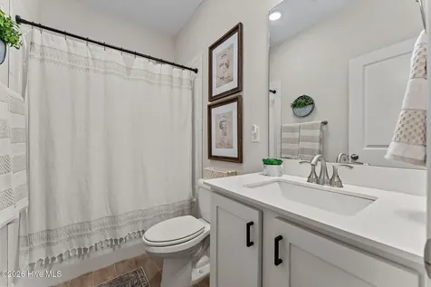 4025 Silver Lane West End NC 27376