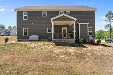 4025 Silver Lane West End NC 27376