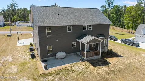 4025 Silver Lane West End NC 27376