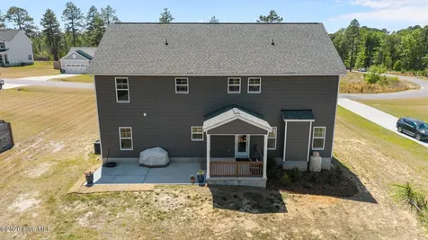 4025 Silver Lane West End NC 27376