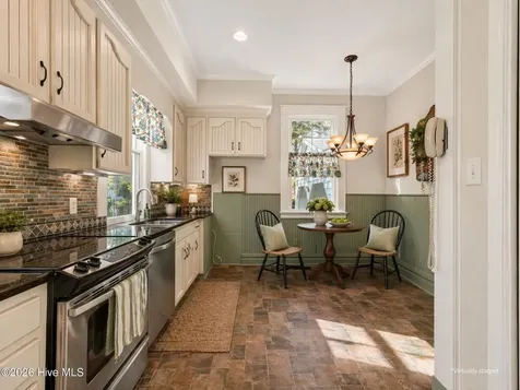 301 E Stanley Street Four Oaks NC 27524