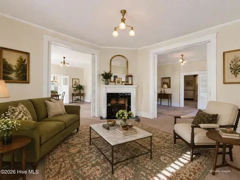 301 E Stanley Street Four Oaks NC 27524