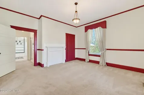 301 E Stanley Street Four Oaks NC 27524