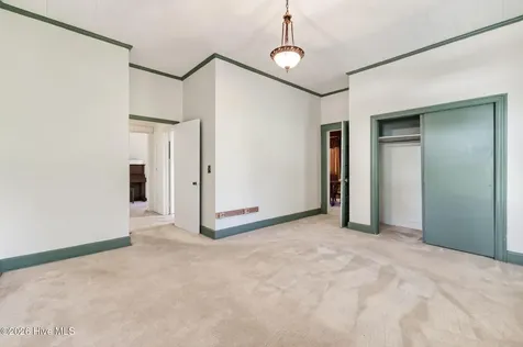 301 E Stanley Street Four Oaks NC 27524