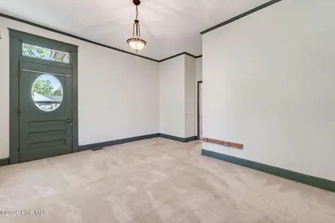 301 E Stanley Street Four Oaks NC 27524