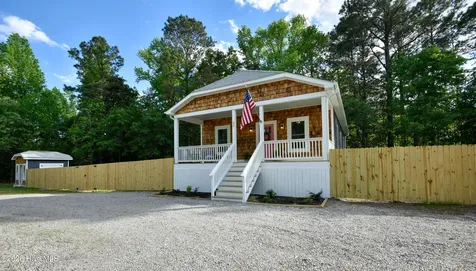 80 Crowatan Road Castle Hayne NC 28429
