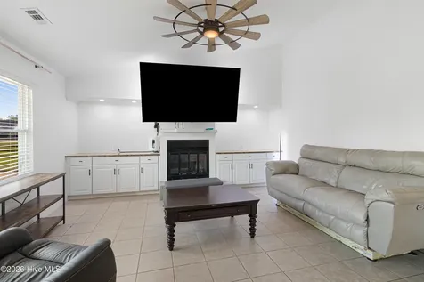 3103 Old Gate Road Morehead City NC 28557