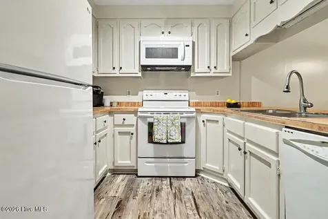 3944 Echo Farms Boulevard Wilmington NC 28412