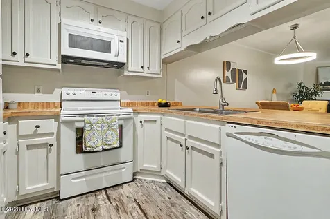 3944 Echo Farms Boulevard Wilmington NC 28412