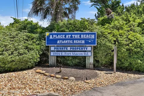 1904 E Fort Macon Road Atlantic Beach NC 28512