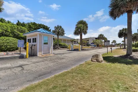 1904 E Fort Macon Road Atlantic Beach NC 28512