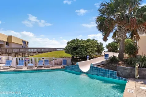 1904 E Fort Macon Road Atlantic Beach NC 28512