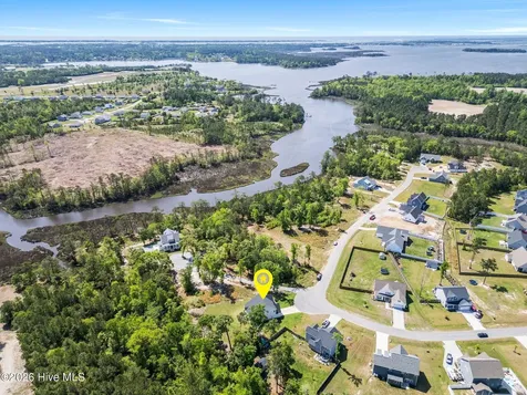 121 Starkey Creek Drive Peletier NC 28584