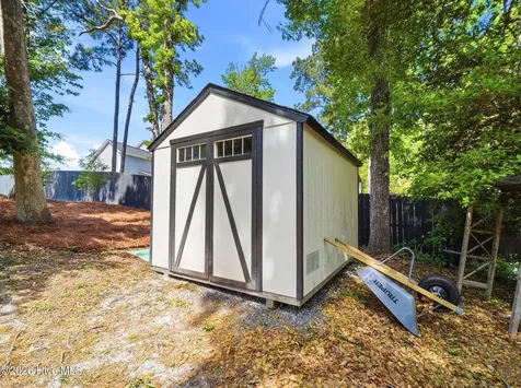 121 Starkey Creek Drive Peletier NC 28584