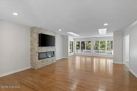 30 Birdie Drive Whispering Pines NC 28327