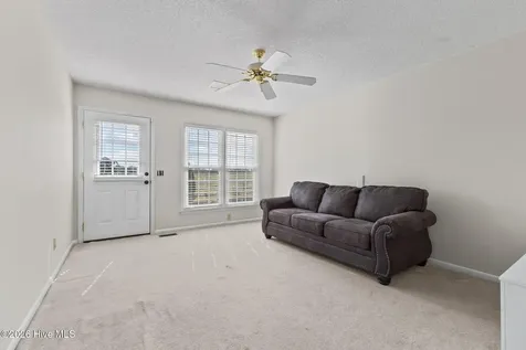 203 White Oak Church Road Clinton NC 28328