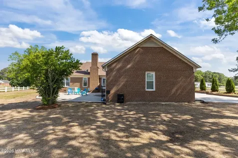 203 White Oak Church Road Clinton NC 28328
