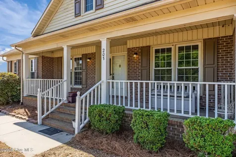 203 White Oak Church Road Clinton NC 28328
