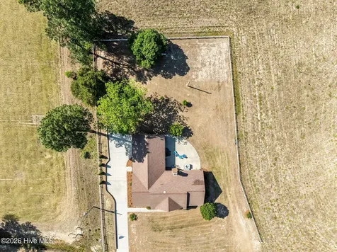 203 White Oak Church Road Clinton NC 28328