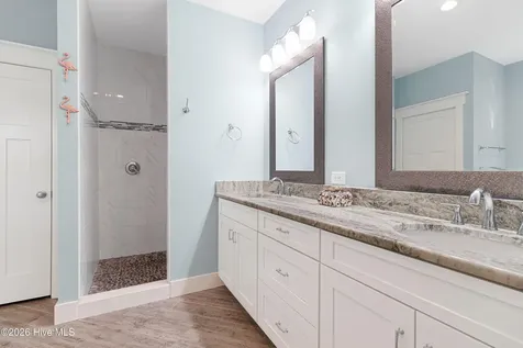 121 Sea Isle North Drive Indian Beach NC 28512