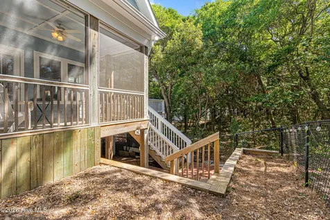 121 Sea Isle North Drive Indian Beach NC 28512