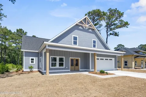 225 Gus Horne Road Holly Ridge NC 28445