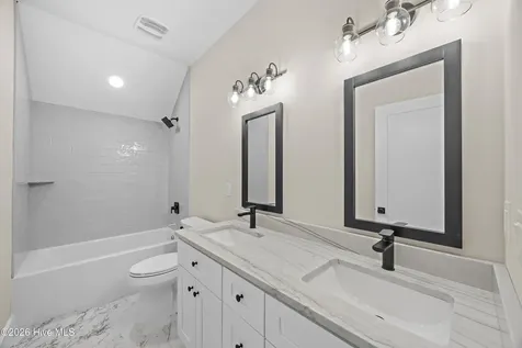 225 Gus Horne Road Holly Ridge NC 28445