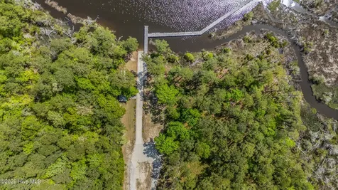 225 Gus Horne Road Holly Ridge NC 28445